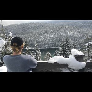 Meet your Posher, Hailey